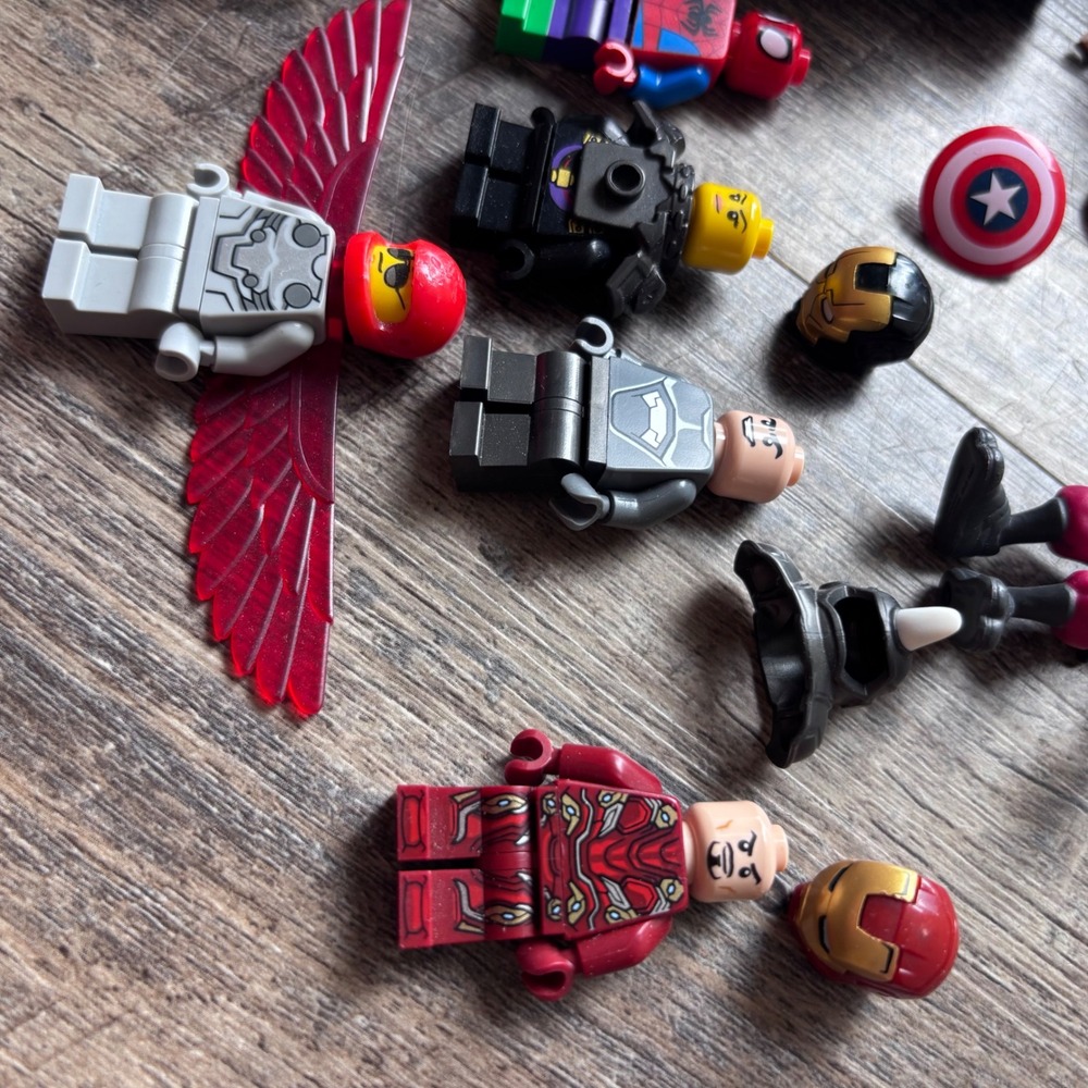 LEGO Marvel Super Heroes Minifigure Vehicle Lot spider man Captain America - Picture 2 of 12